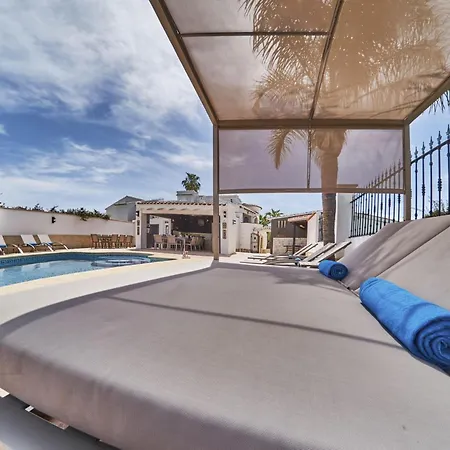 Villa-palmview *